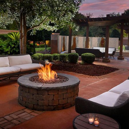 Courtyard Warner Robins Hotel Exterior photo