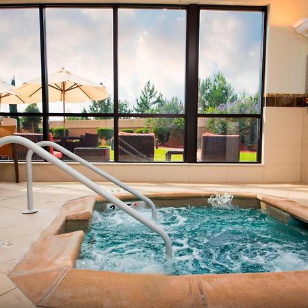 Courtyard Warner Robins Hotel Exterior photo